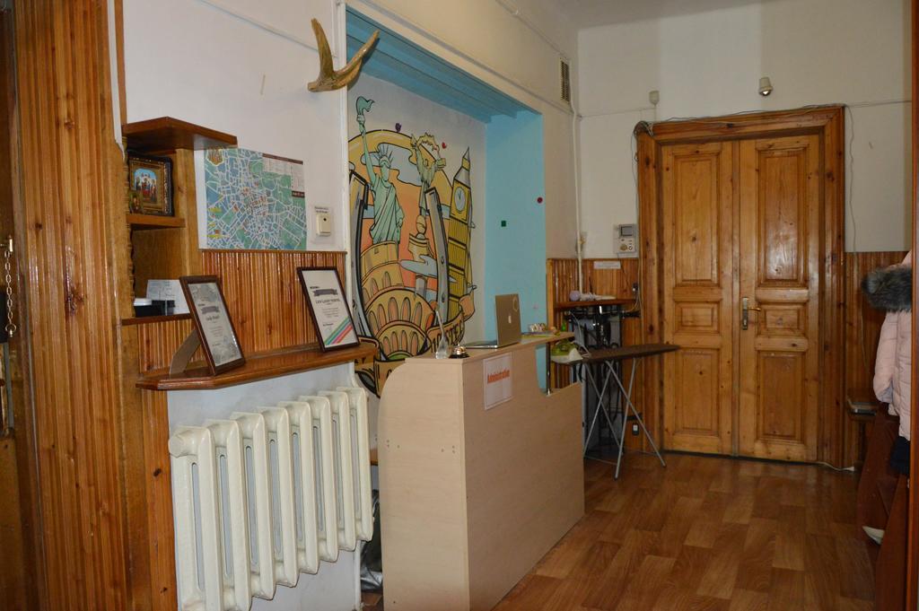 Lviv Lucky Hostel Zewnętrze zdjęcie